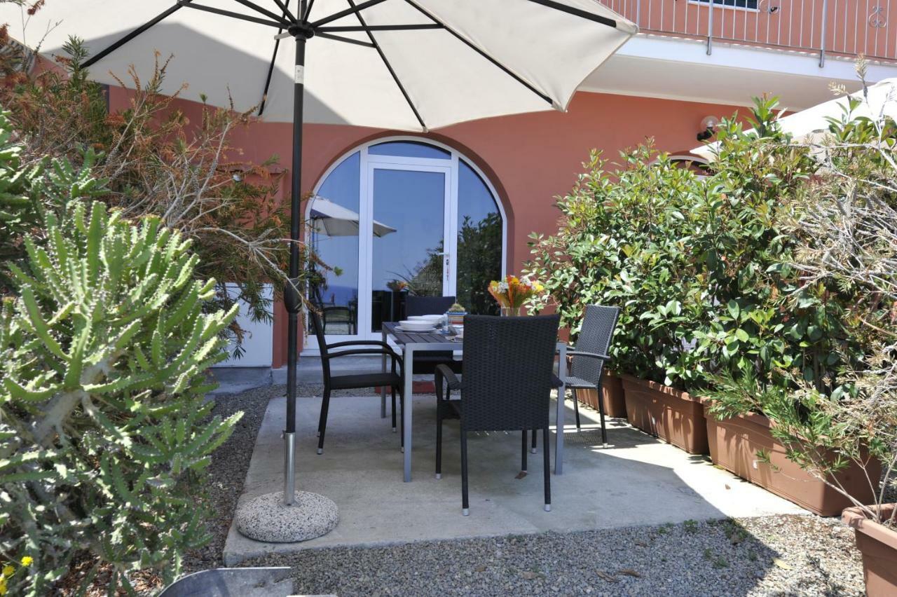 Agriturismo La Tuffatrice Imperia Esterno foto